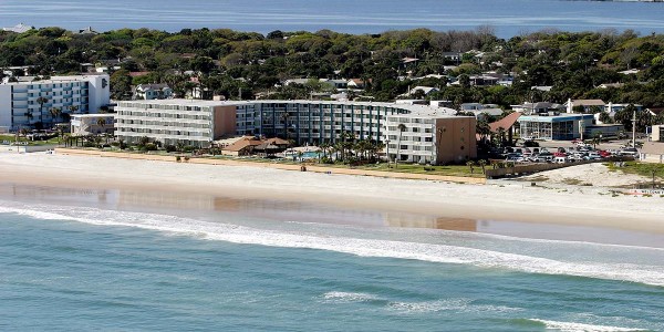 Hawaiian Inn Beachfront