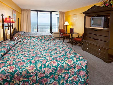 Oceanfront Studio with Two Queen Beds